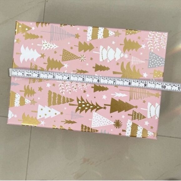 Set of 2 Pink Christmas Gift Boxes - Picture 6 of 9